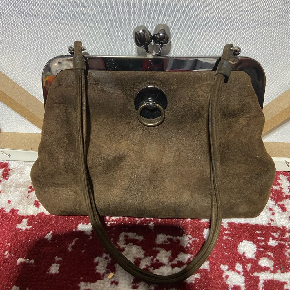 Vintage Saber Faux Suede Purse, brown. Gun Metal kiss-Lock.